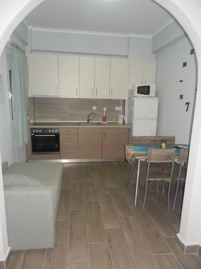 Zephyros Family Apartments 1 Ormos Panagias Extérieur photo